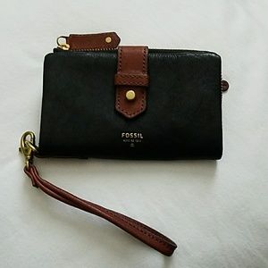 Fossil wallet